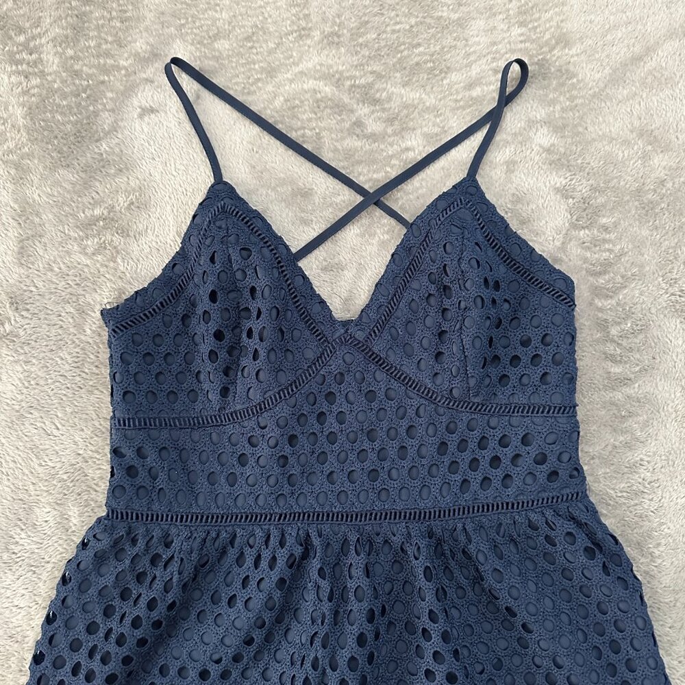 Abercrombie & Fitch Navy Blue Eyelet Strappy Mini Dress MEDIUM - Picture 2 of 5
